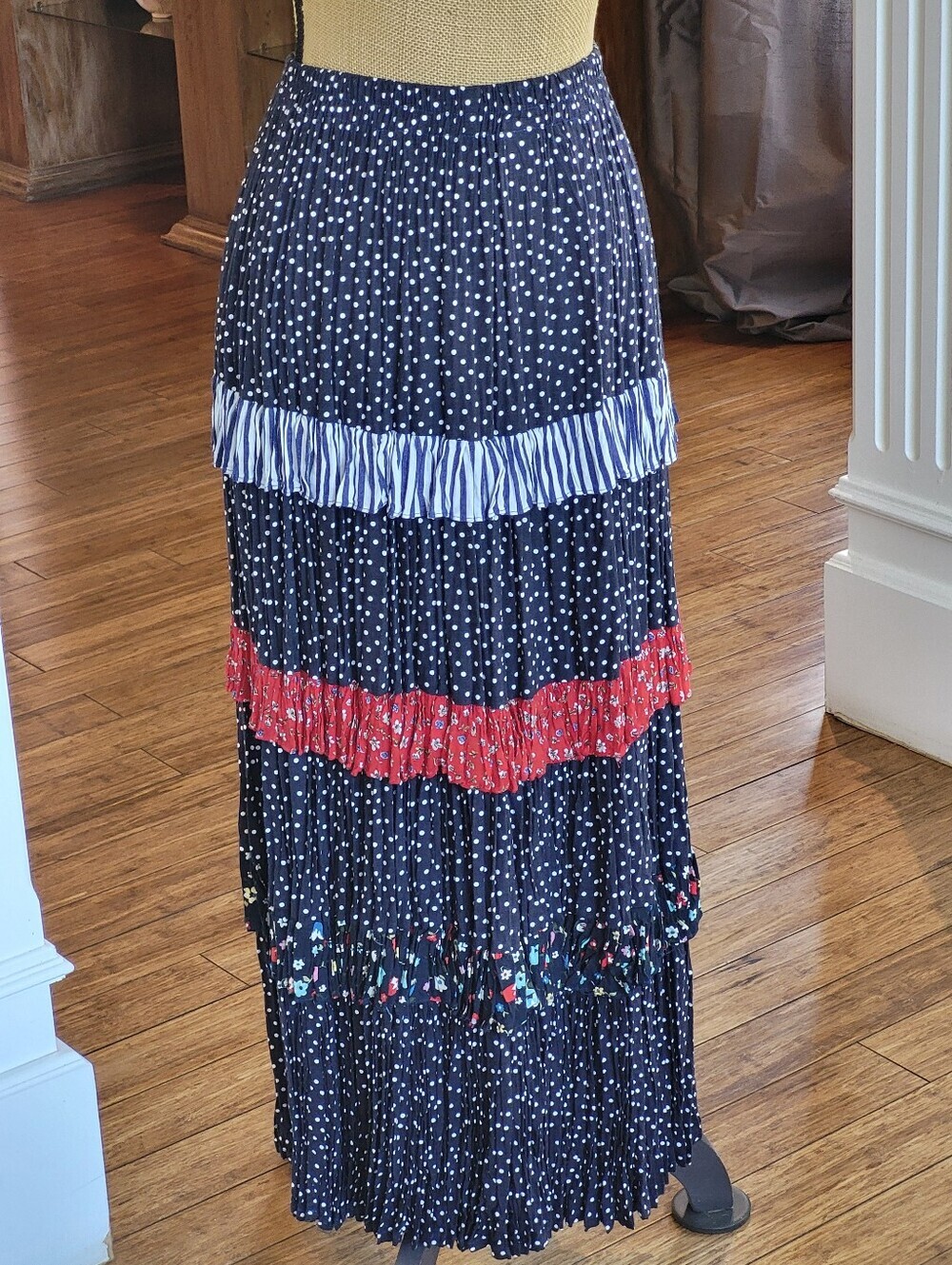 80s Rayon Crinkle Tiered Maxi Skirt One Size Blue/White Polja Dot Made In Texas